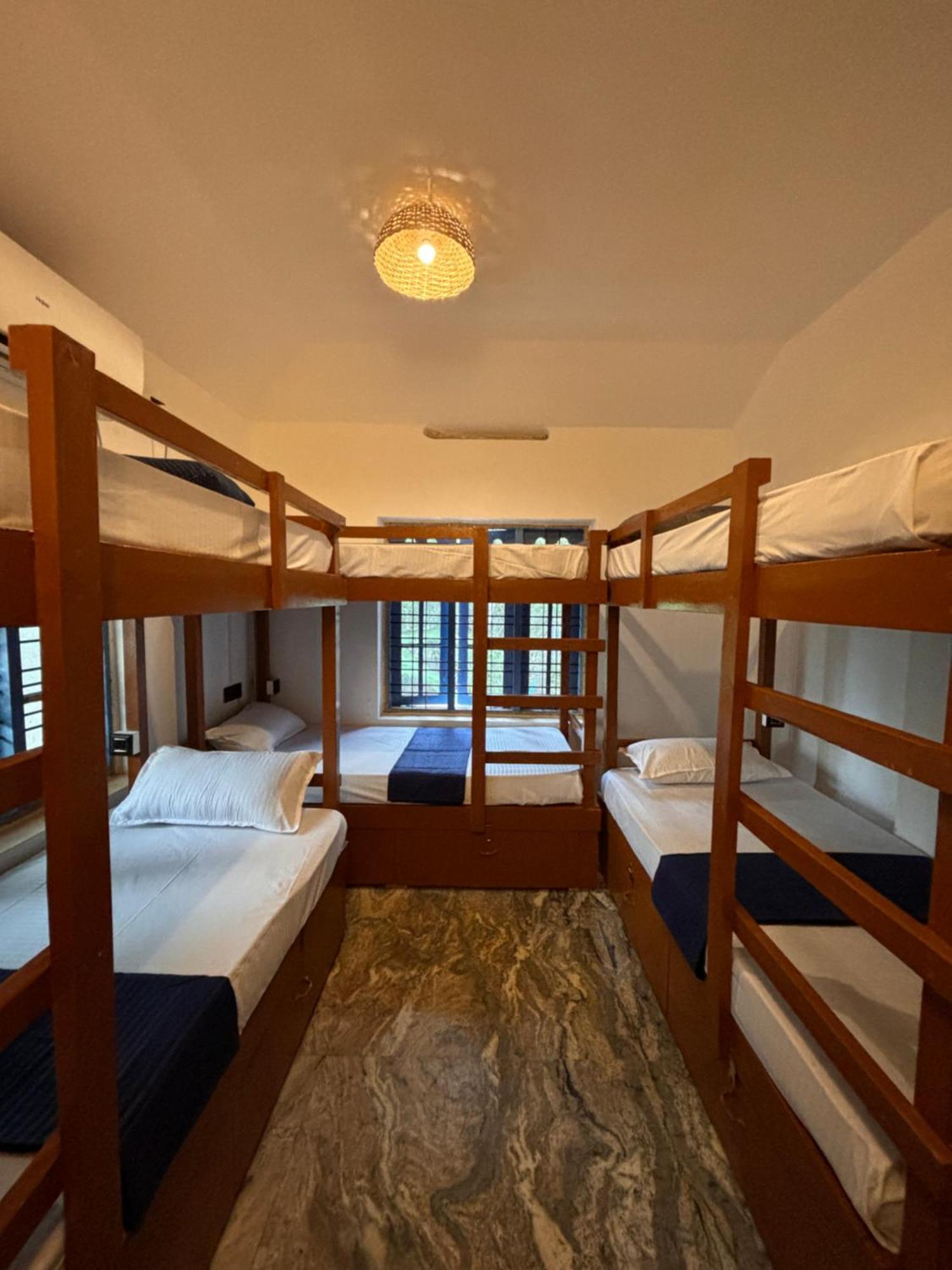 Barefoot Hostels, Varkala Buitenkant foto